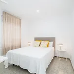 Apartment Center 2 Roses